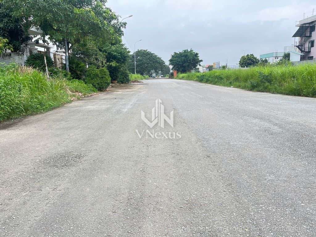 Bán Lô đất KDC Kiến Á, 10x20m, Quận 9 - TP.HCM