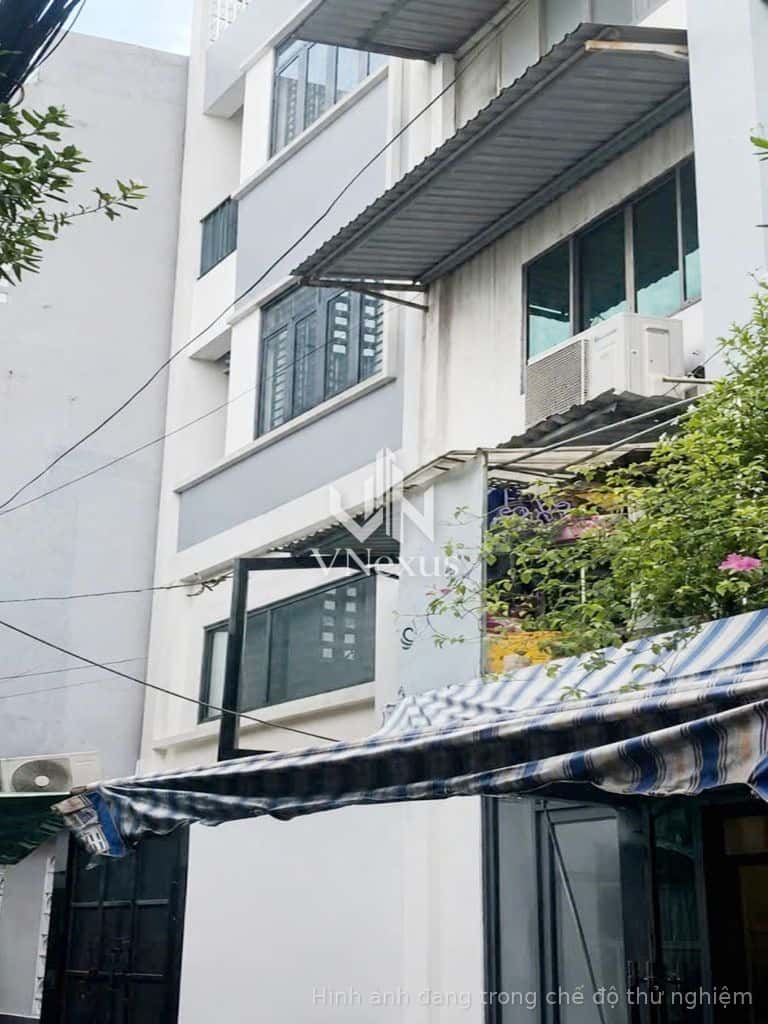 Nhà ÂU CƠ và Nguyễn Thị Nhỏ sát ĐH Bách Khoa, hẻm xe hơi khu dân trí .