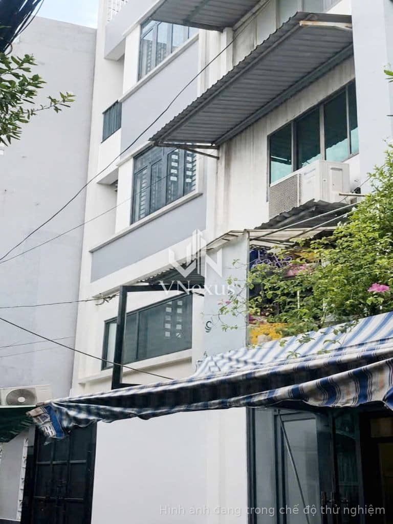 Nhà ÂU CƠ và Nguyễn Thị Nhỏ sát ĐH Bách Khoa, hẻm xe hơi khu dân trí .
